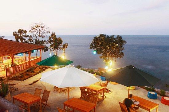 Warung Beach Corner